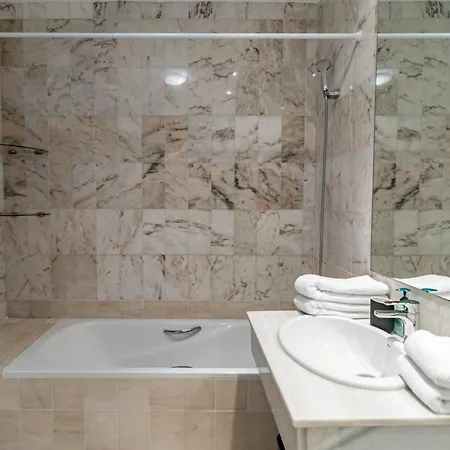 Rg312 - Great 2 Bed Close To Puerto Banus Appartement