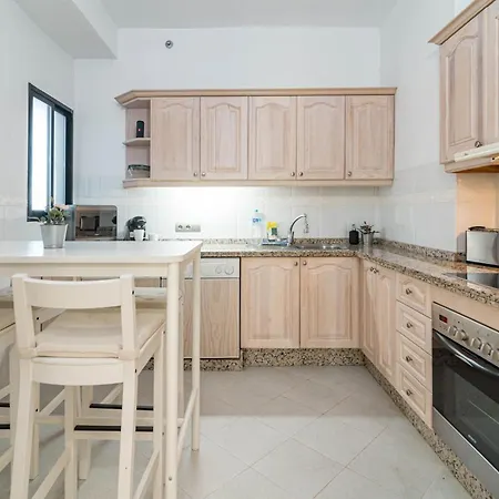 Rg312 - Great 2 Bed Close To Puerto Banus * Marbella