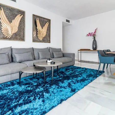 Rg312 - Great 2 Bed Apt, Close To Puerto Banus 마르베야