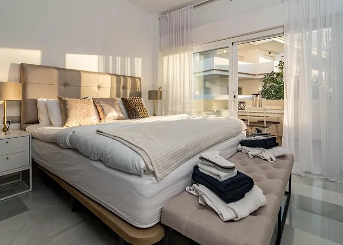 Rg312 - Great 2 Bed Close To Puerto Banus 아파트