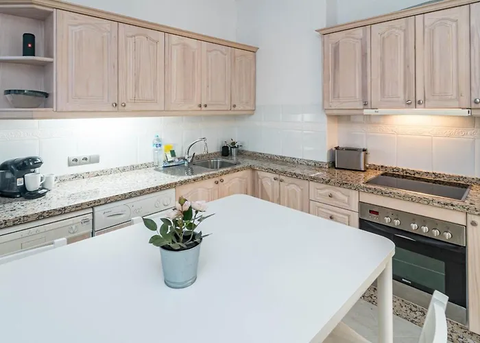 Apartment Rg312 - Great 2 Bed Close To Puerto Banus