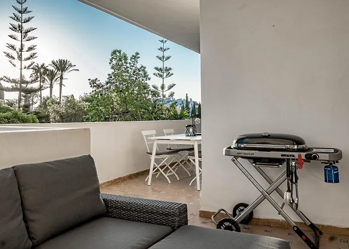 Rg312 - Great 2 Bed Close To Puerto Banus *