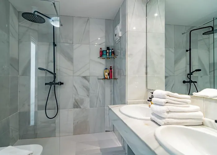 Rg312 - Great 2 Bed Close To Puerto Banus Apartment Marbella